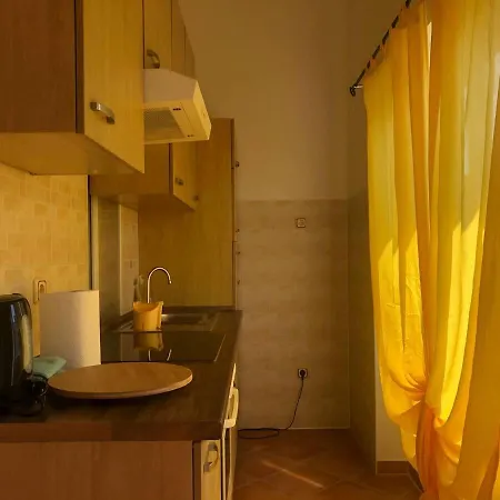 Sleeps 4 Close To *